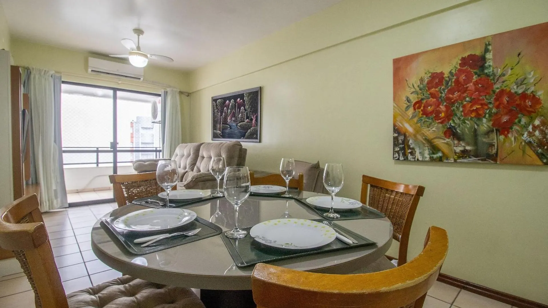 Bk12 - Proximo Ao Calcadao, Sacada, Climatizado Apartment Balneario Camboriu Brazil
