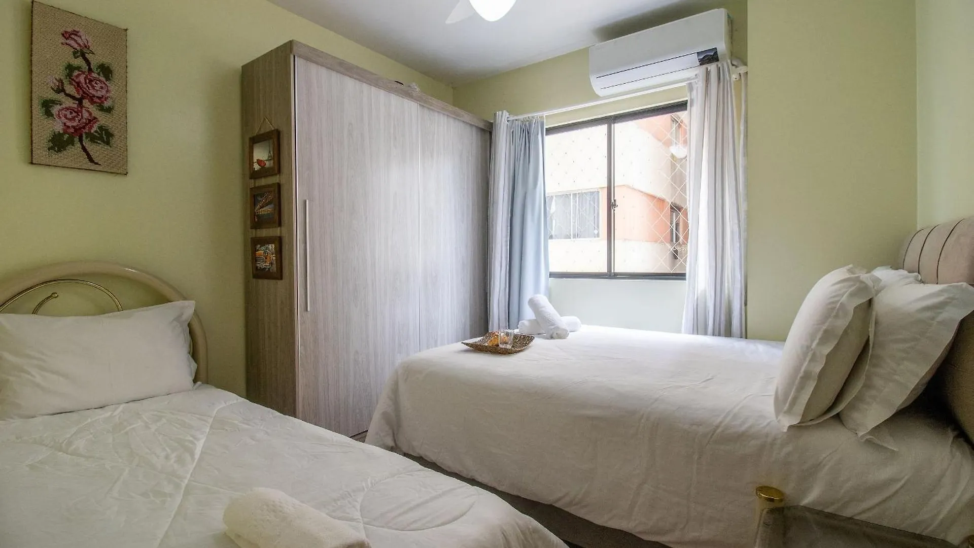 Bk12 - Proximo Ao Calcadao, Sacada, Climatizado Apartment Balneario Camboriu